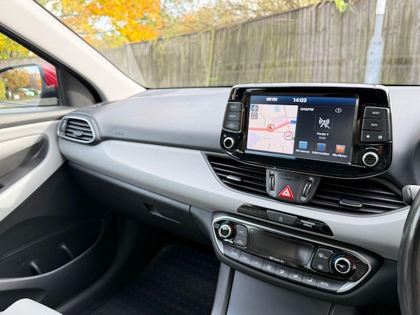 Used Hyundai i30 2018 for sale - 76336656: Photo 29
