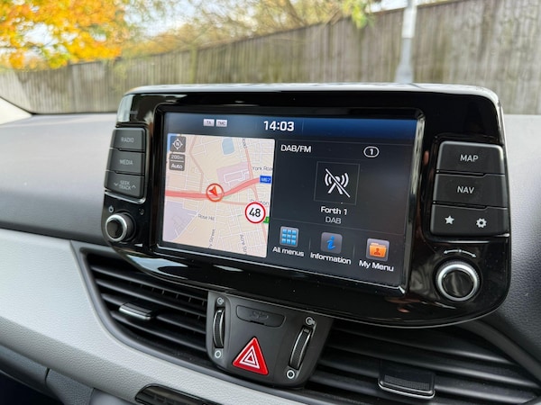 Used Hyundai i30 2018 for sale - 76336656: Photo 30