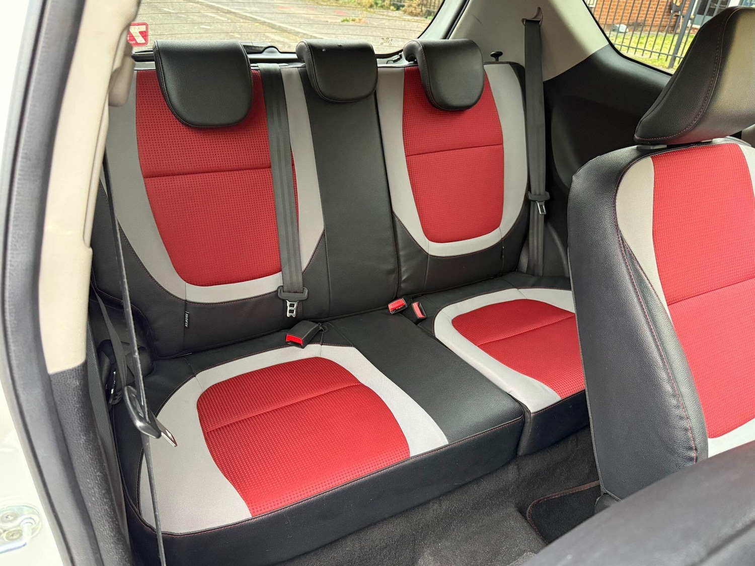 Used Kia Picanto 2016 for sale - 76995570: Photo 13