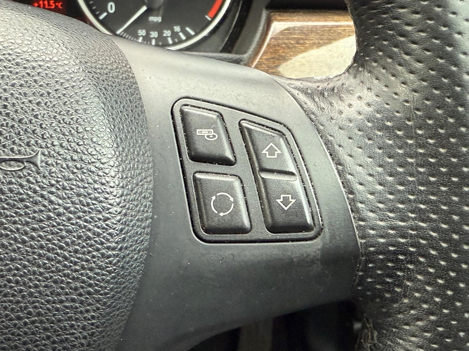 Used BMW 3 Series 2013 for sale - 77710047: Photo 16