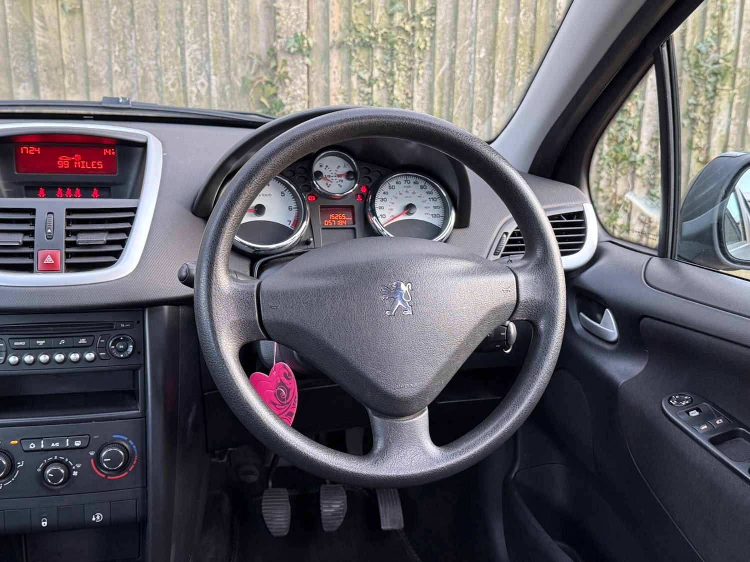 Used Peugeot 207 for sale - 77969643: Photo 12