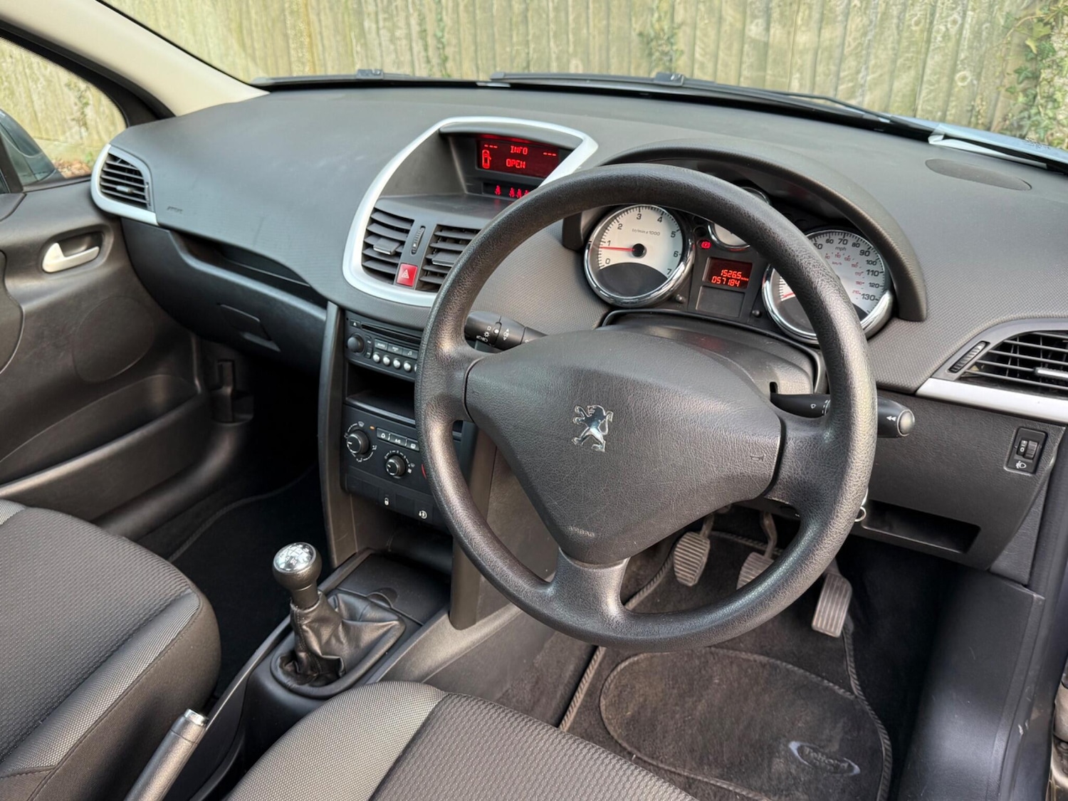 Used Peugeot 207 for sale - 77969643: Photo 13