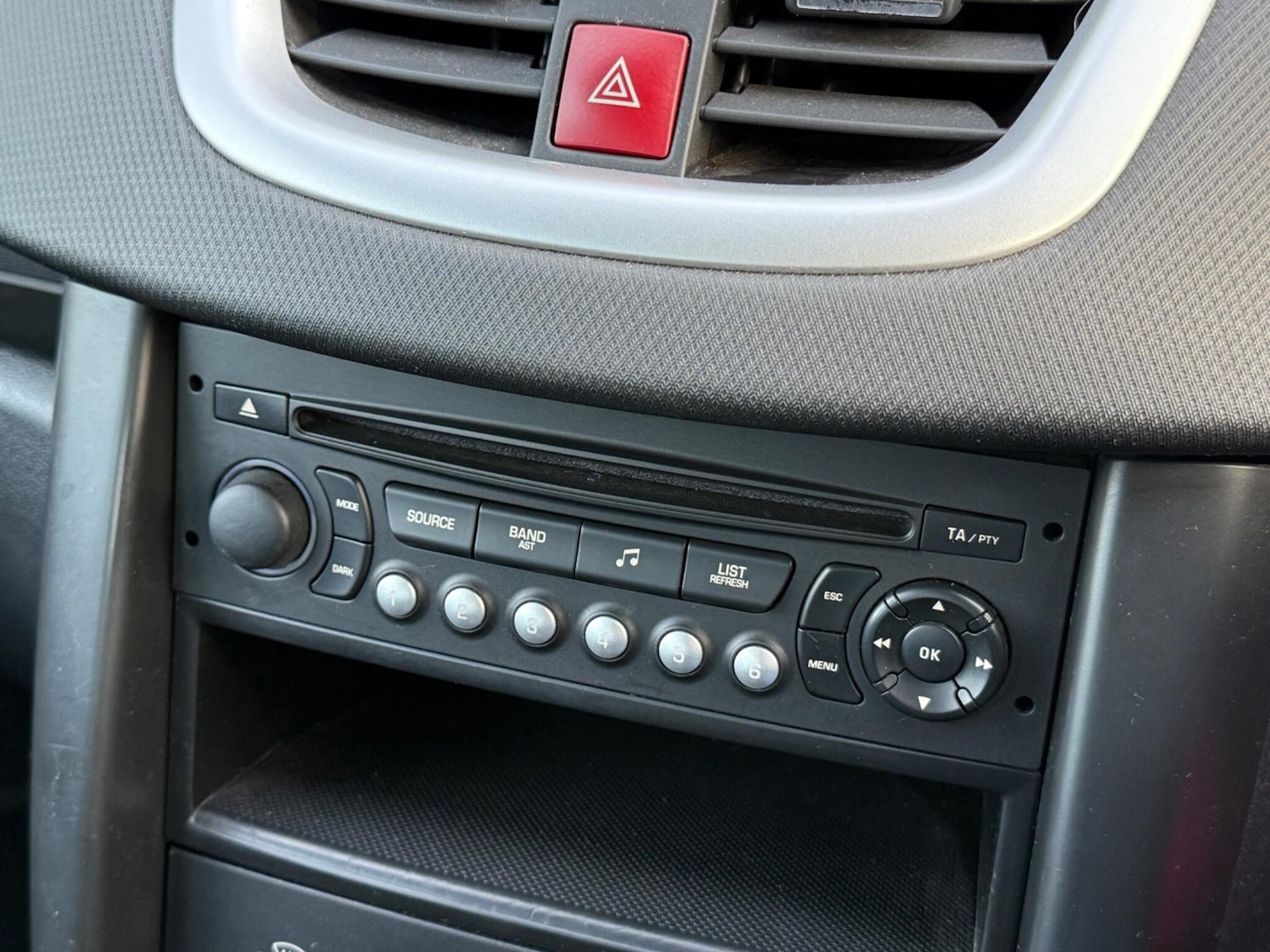 Used Peugeot 207 for sale - 77969643: Photo 22