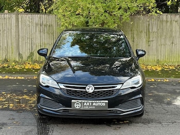 Used Vauxhall Astra 2018 for sale - 76660560: Photo