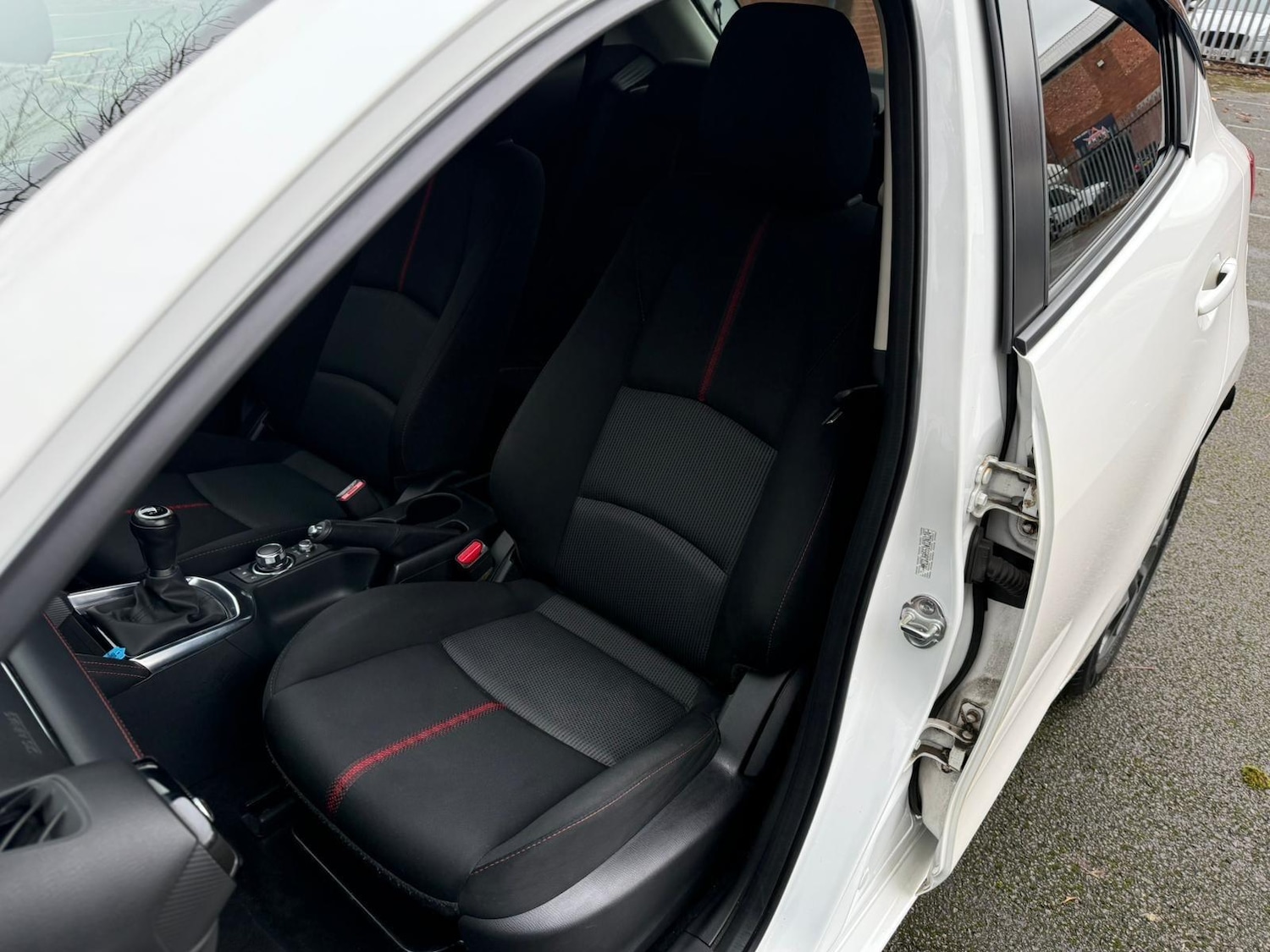 Used Mazda Mazda2 2015 for sale - 77155630: Photo 11