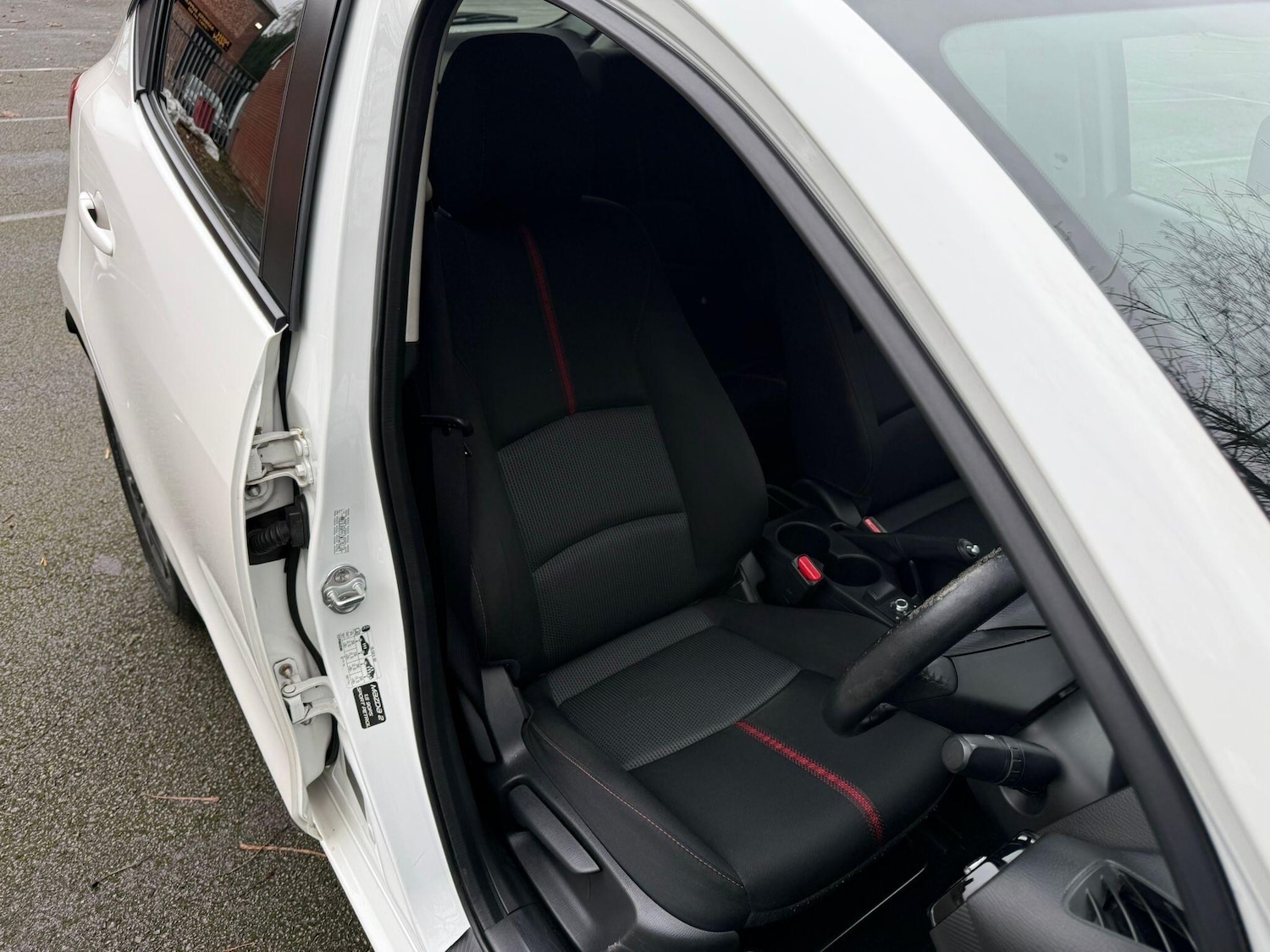 Used Mazda Mazda2 2015 for sale - 77155630: Photo 12