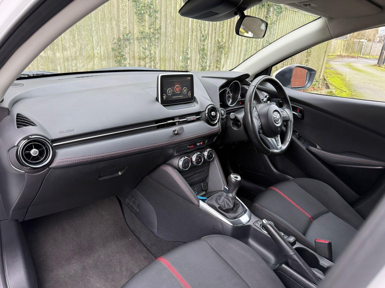 Used Mazda Mazda2 2015 for sale - 77155630: Photo 15