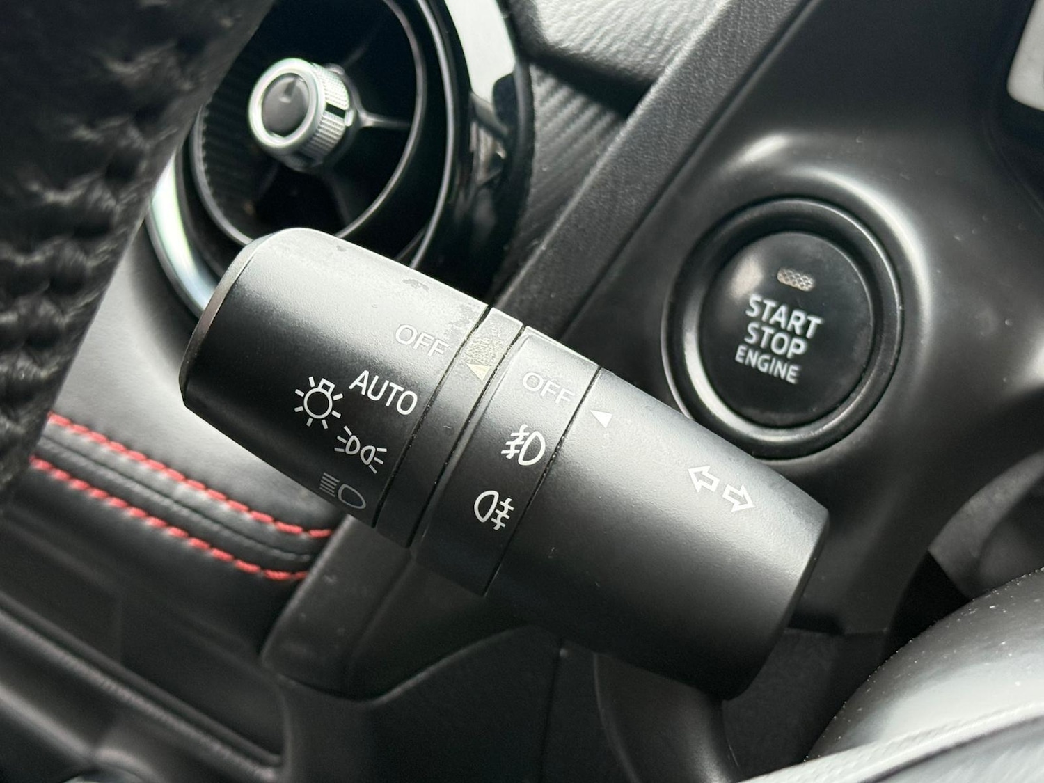 Used Mazda Mazda2 2015 for sale - 77155630: Photo 18