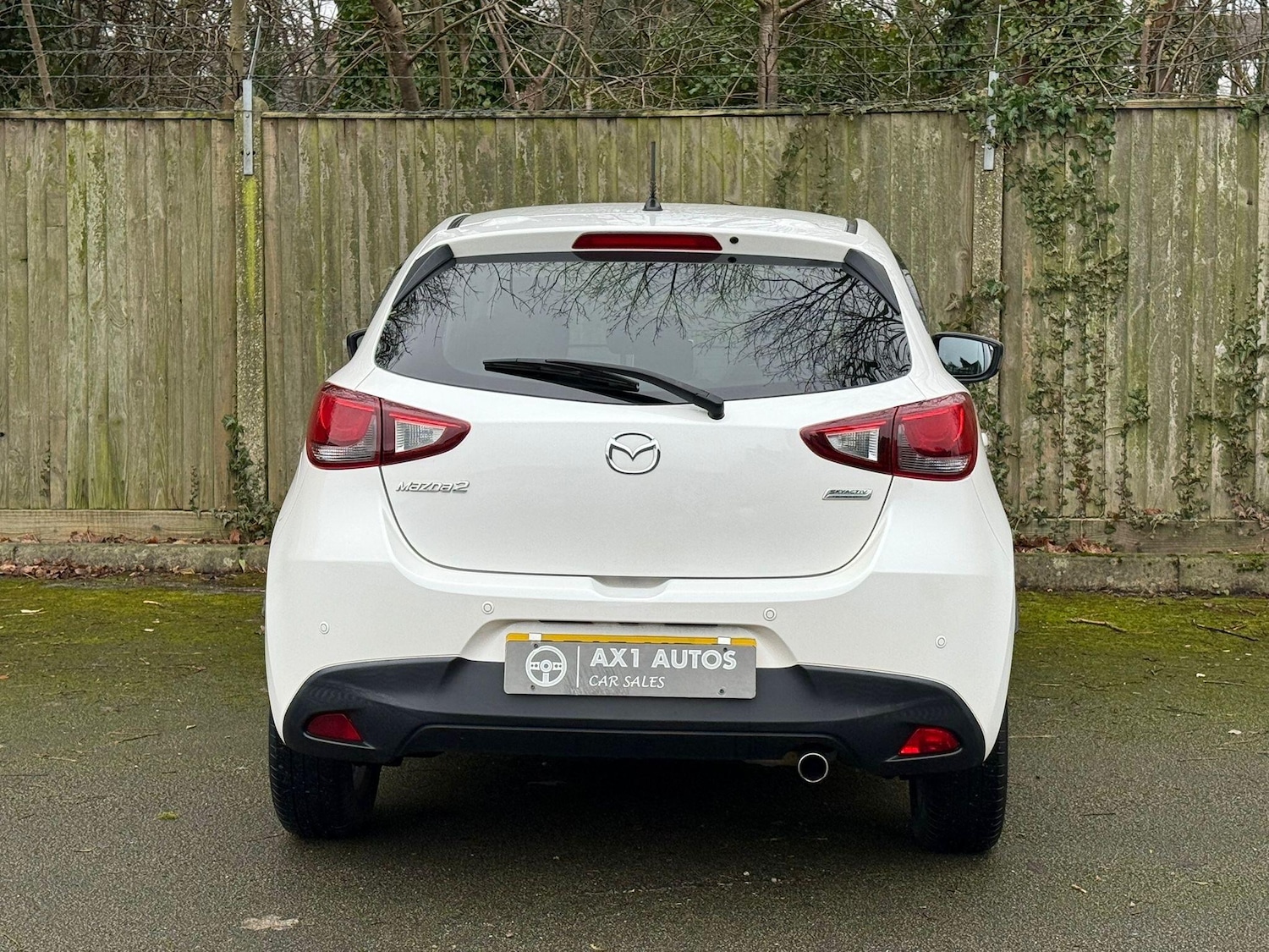 Used Mazda Mazda2 2015 for sale - 77155630: Photo 5