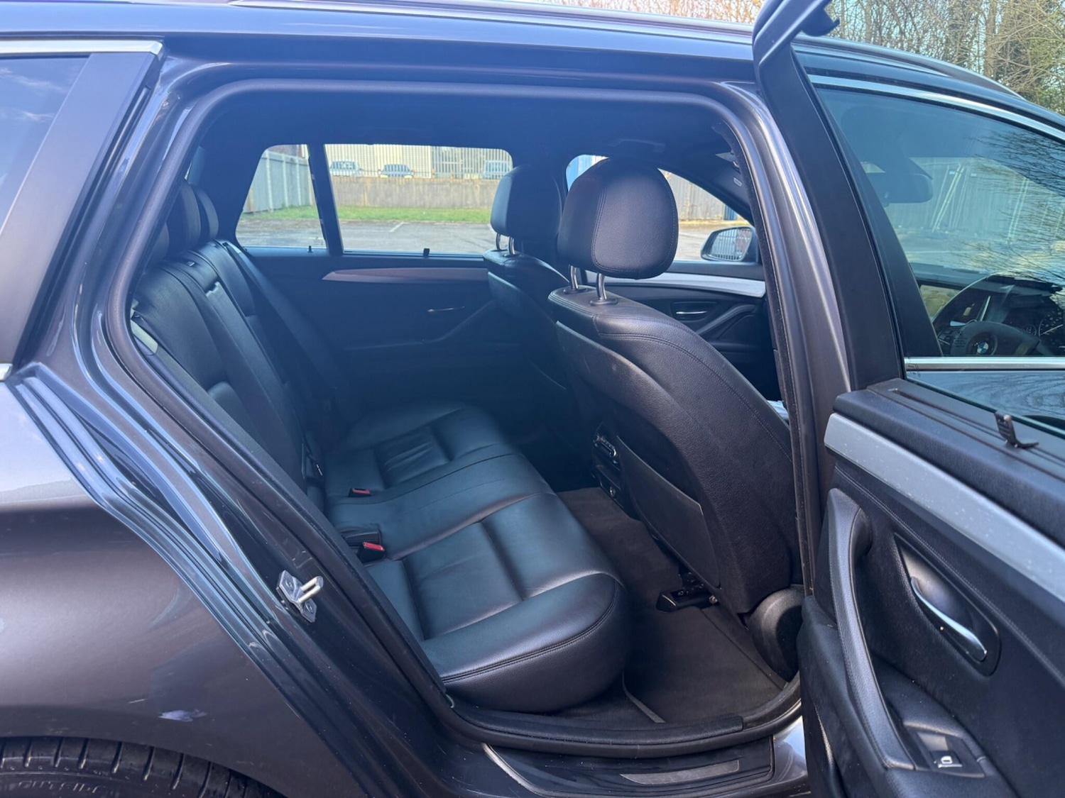 Used BMW 5 Series 2015 for sale - 78062940: Photo 12