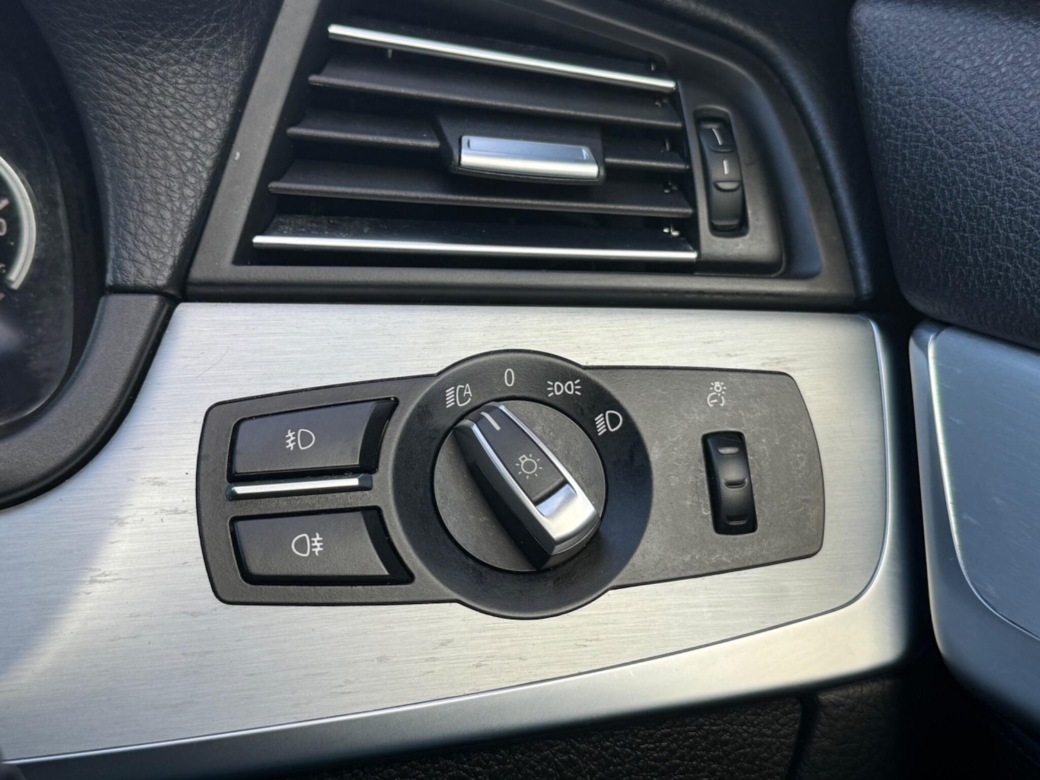 Used BMW 5 Series 2015 for sale - 78062940: Photo 24