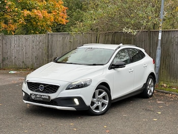 Used Volvo V40 Cross Country 2013 for sale - 76239631: Photo 3