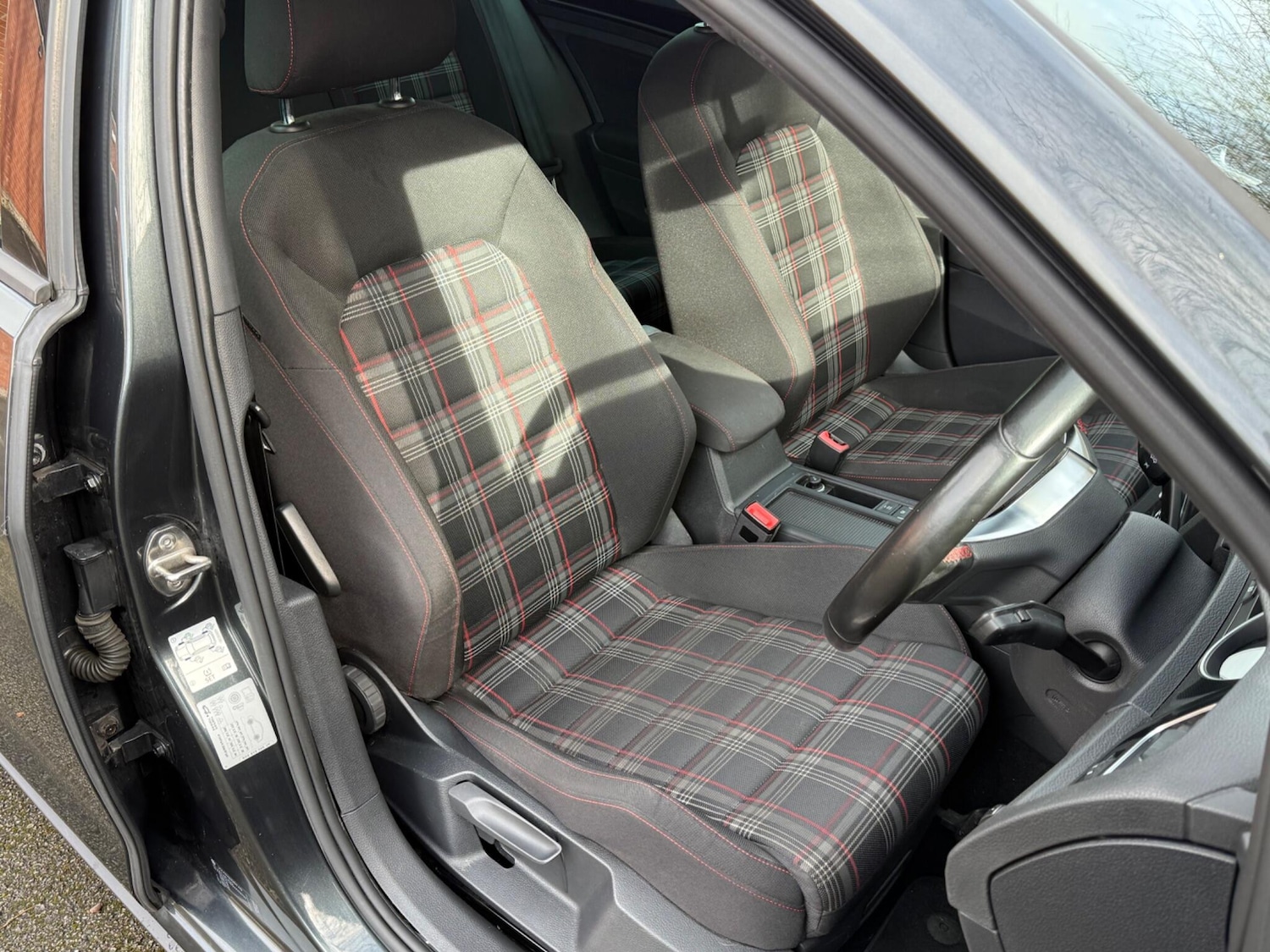 Used Volkswagen Golf 2015 for sale - 77633577: Photo 12