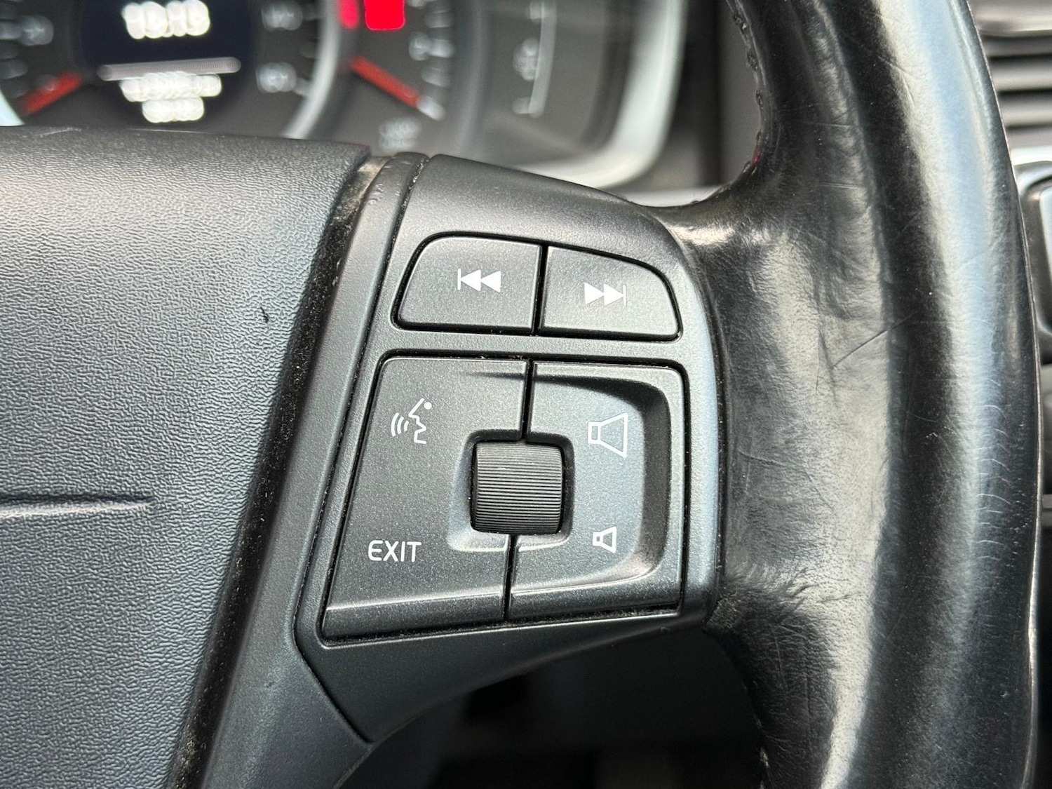 Used Volvo V60 2014 for sale - 76660565: Photo 21