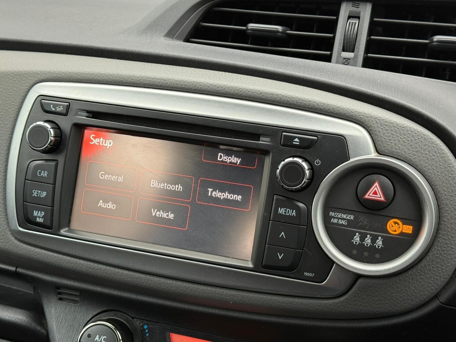 Used Toyota Yaris 2014 for sale - 76772007: Photo 26