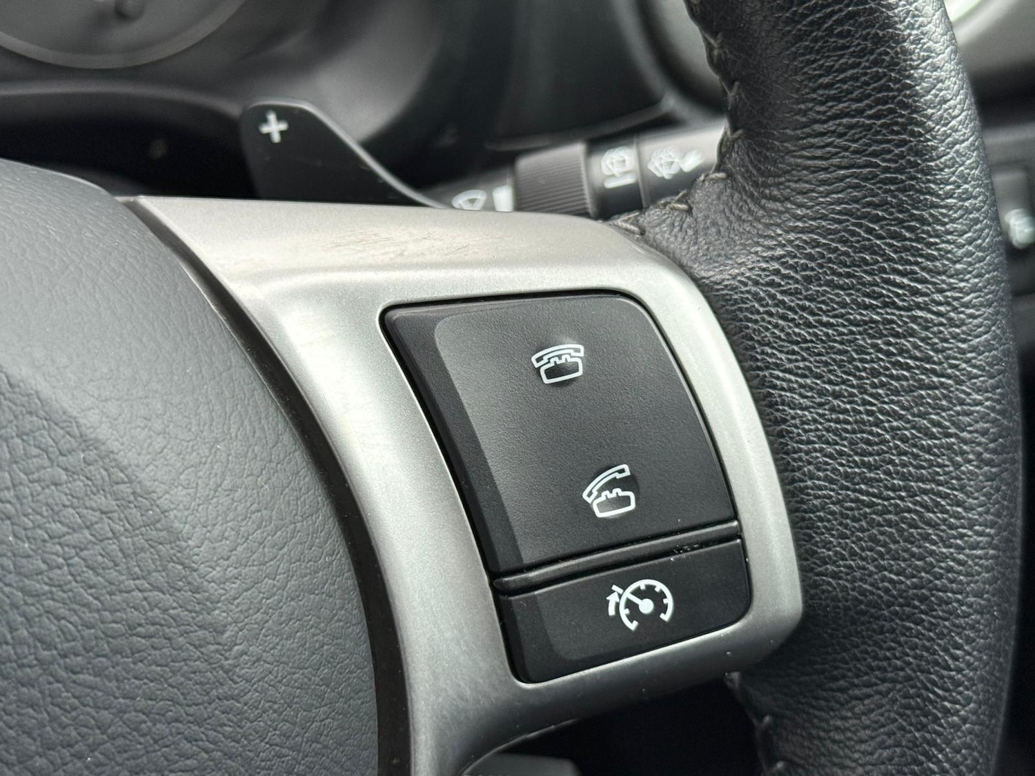 Used Toyota Yaris 2014 for sale - 76772007: Photo 28