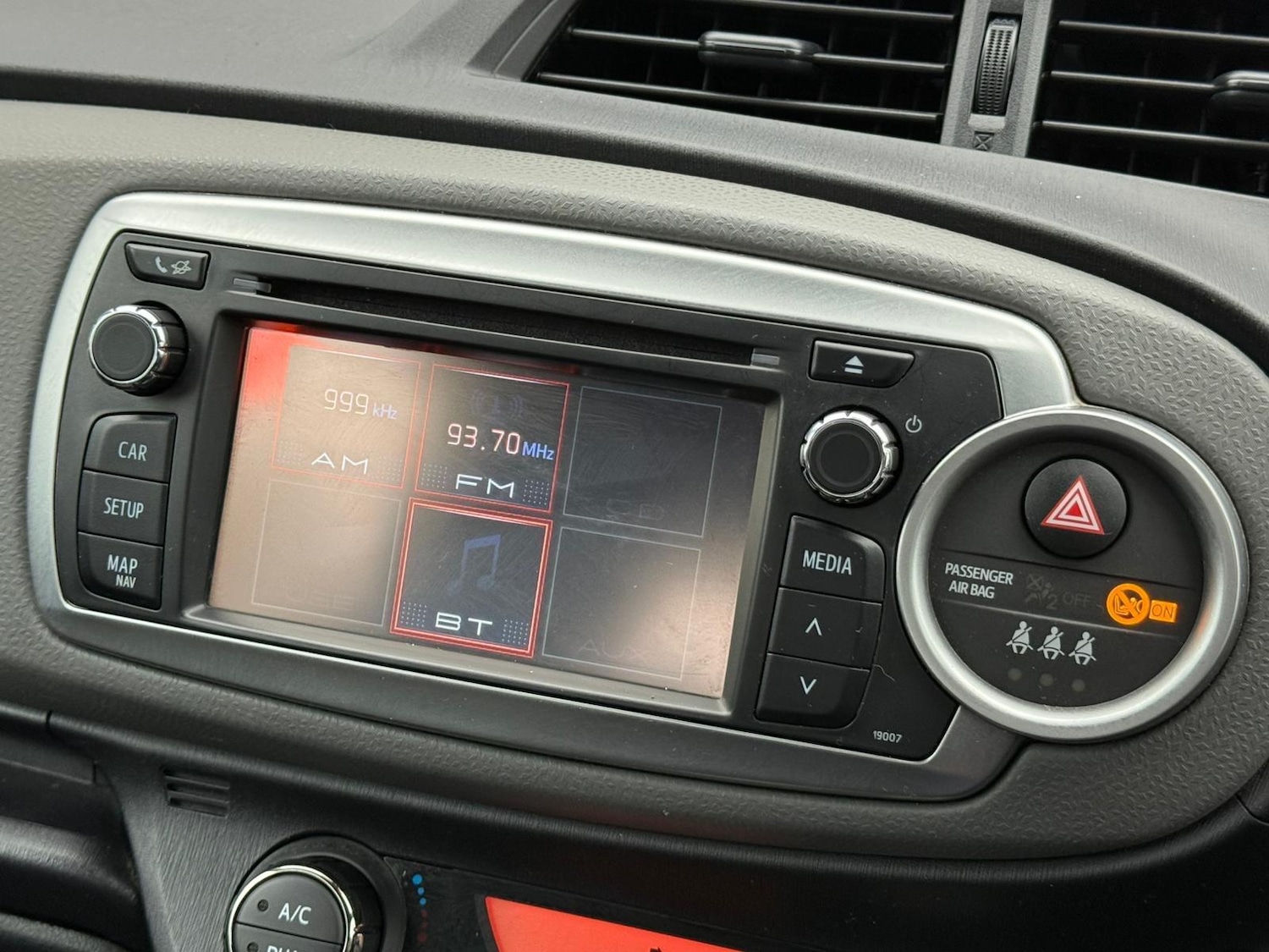 Used Toyota Yaris 2014 for sale - 76772007: Photo 32