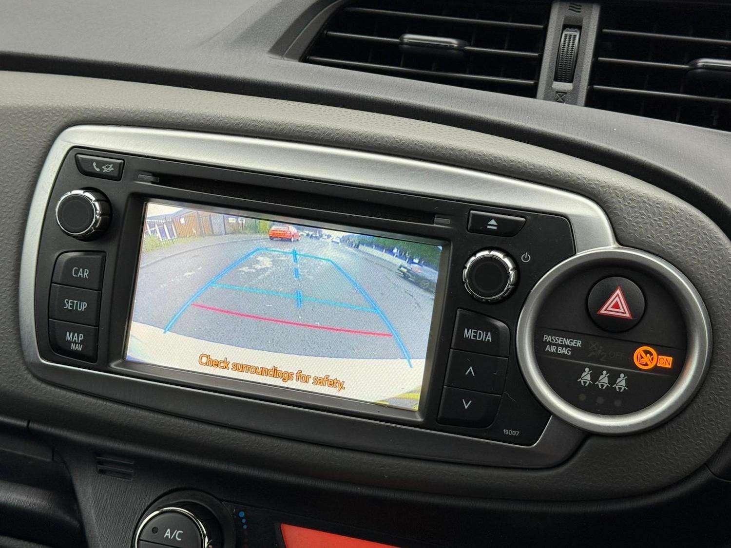 Used Toyota Yaris 2014 for sale - 76772007: Photo 33