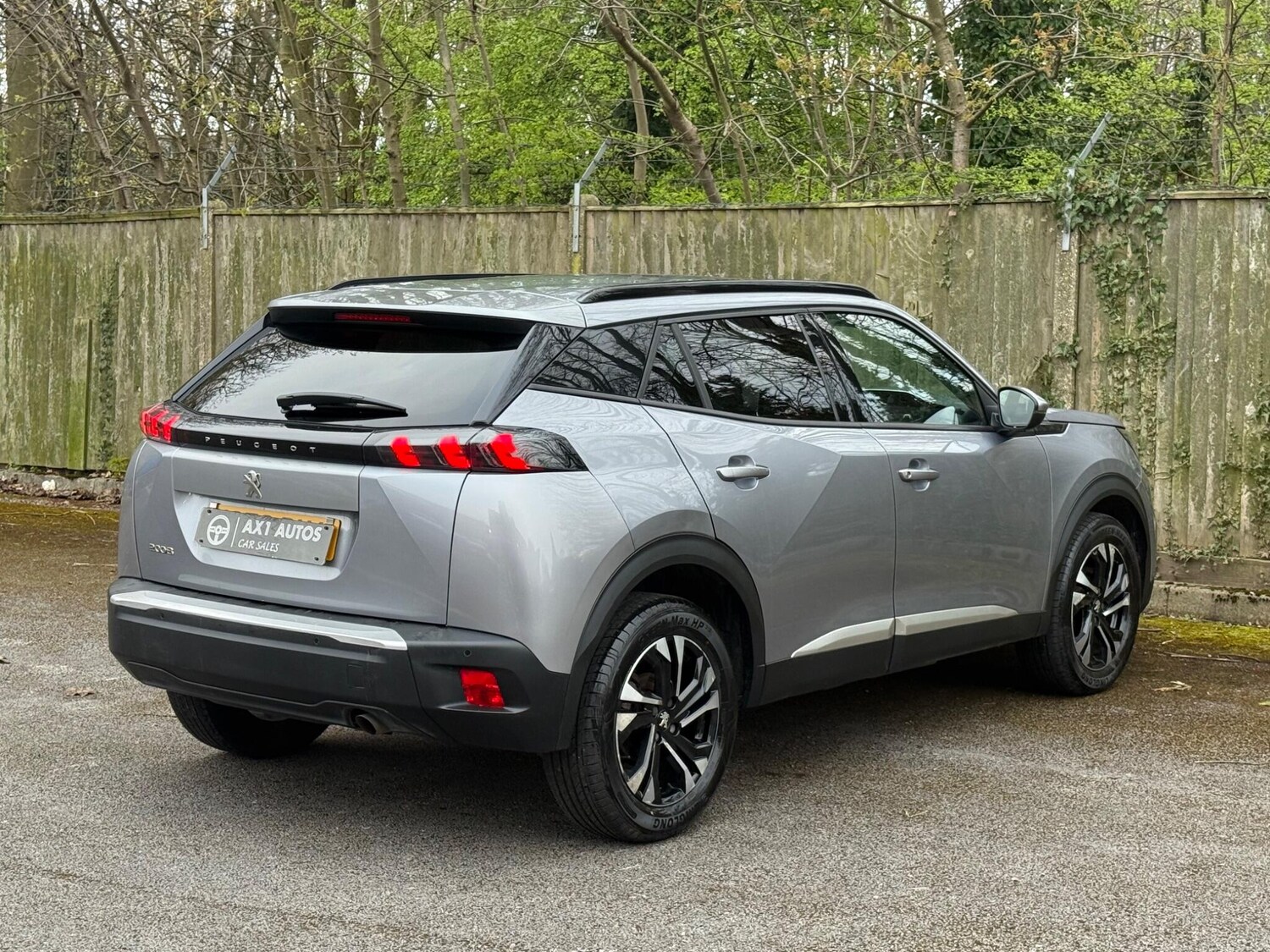 Used Peugeot 2008 2020 for sale - 78170349: Photo 6