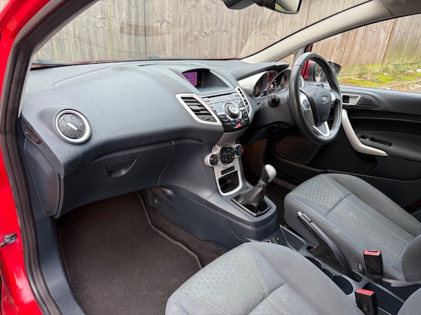 Used Ford Fiesta 2012 for sale - 76239518: Photo 17