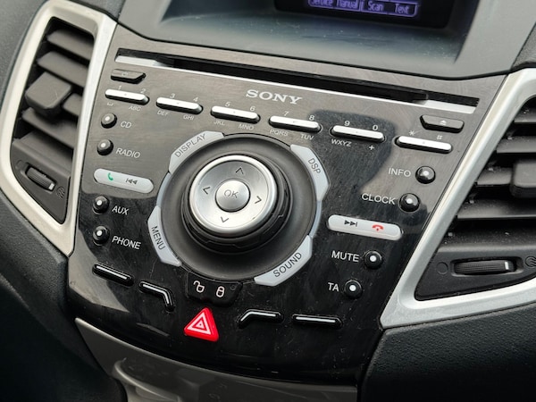 Used Ford Fiesta 2012 for sale - 76239518: Photo 20