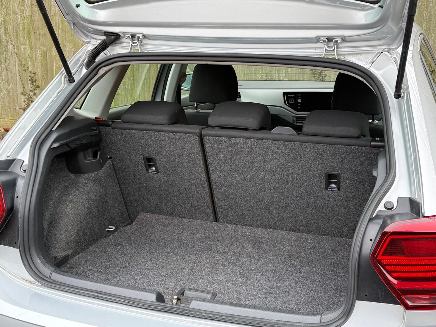 Used Volkswagen Polo 2018 for sale - 77440183: Photo 14