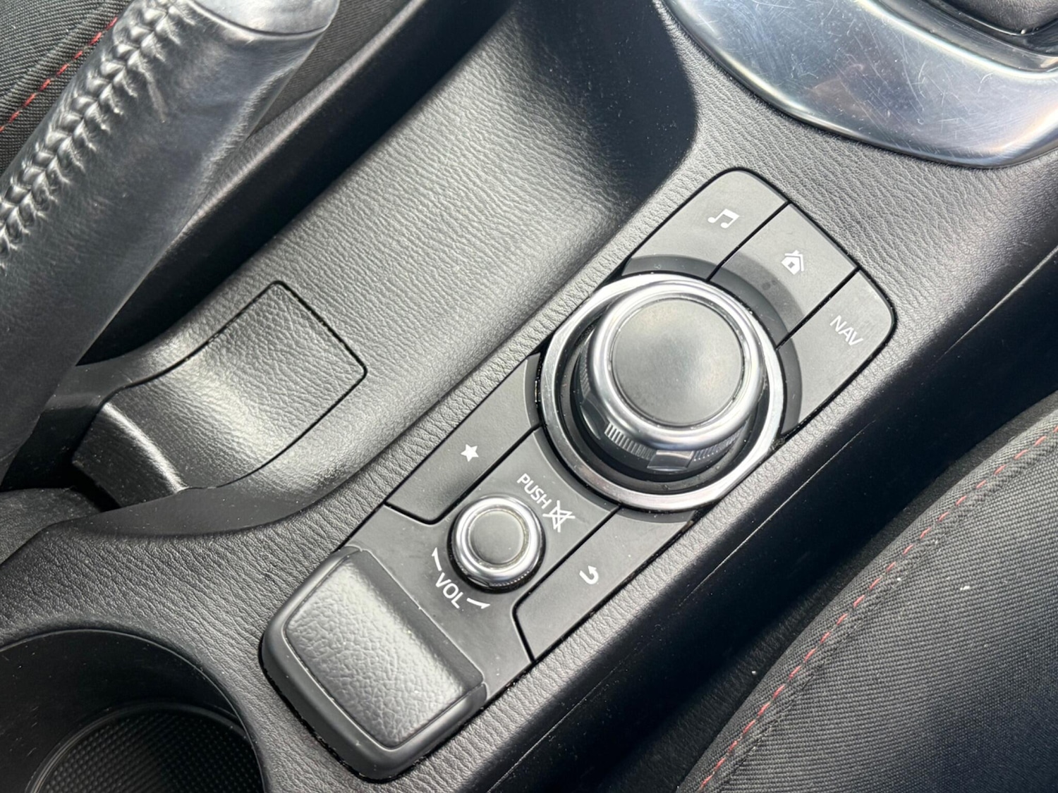 Used Mazda Mazda2 for sale - 78071743: Photo 16