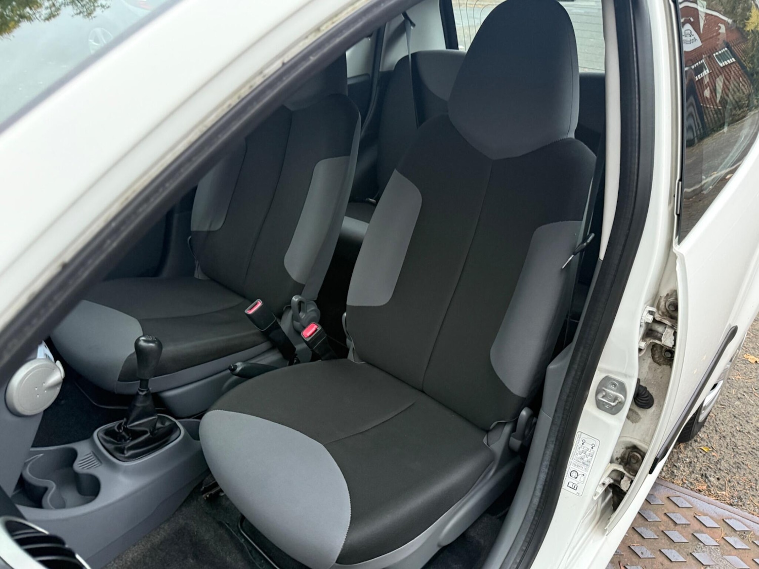 Used Citroen C1 2011 for sale - 76660568: Photo 12