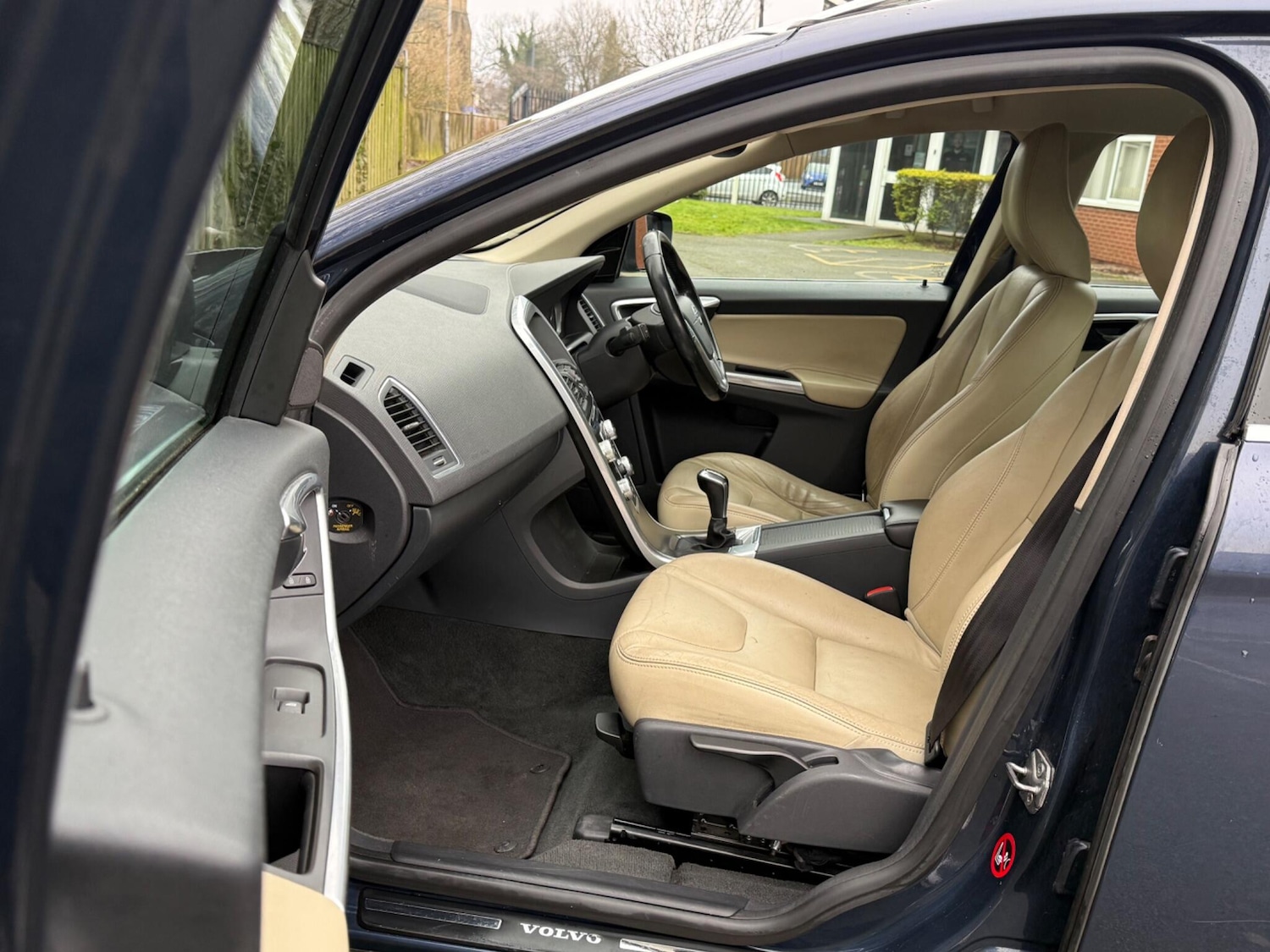 Used Volvo XC60 2014 for sale - 77255294: Photo 10