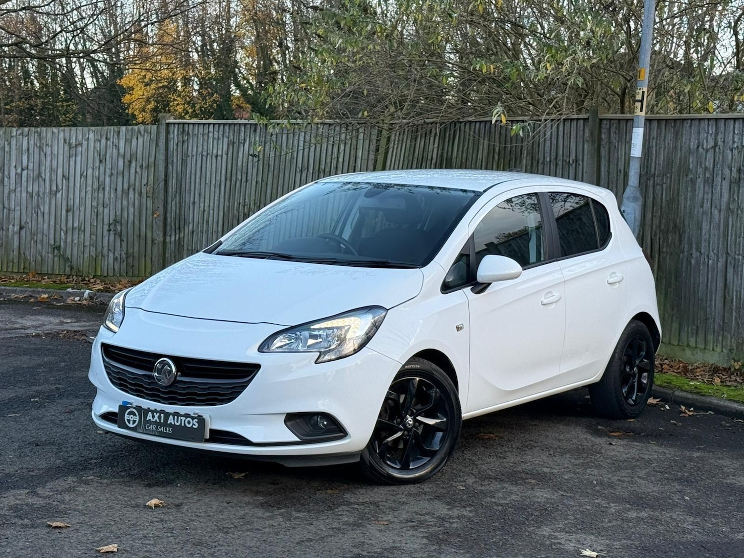Used Vauxhall Corsa 2019 for sale - 76660558: Photo 3