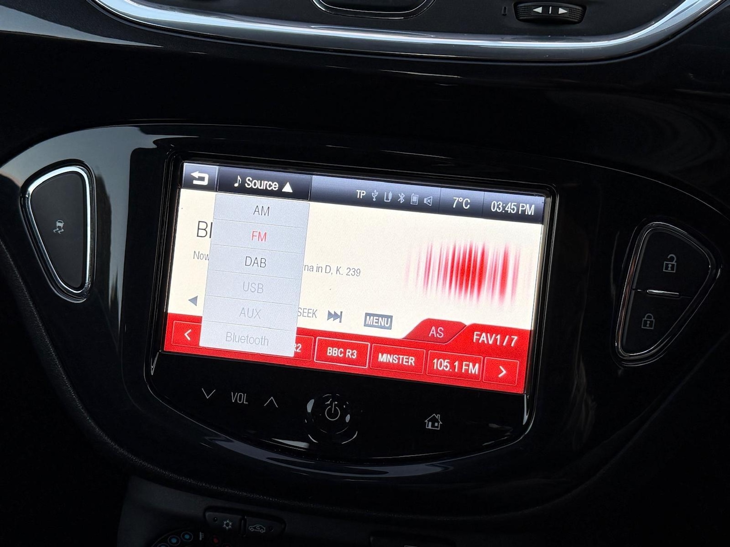 Used Vauxhall Corsa 2015 for sale - 76715346: Photo 30