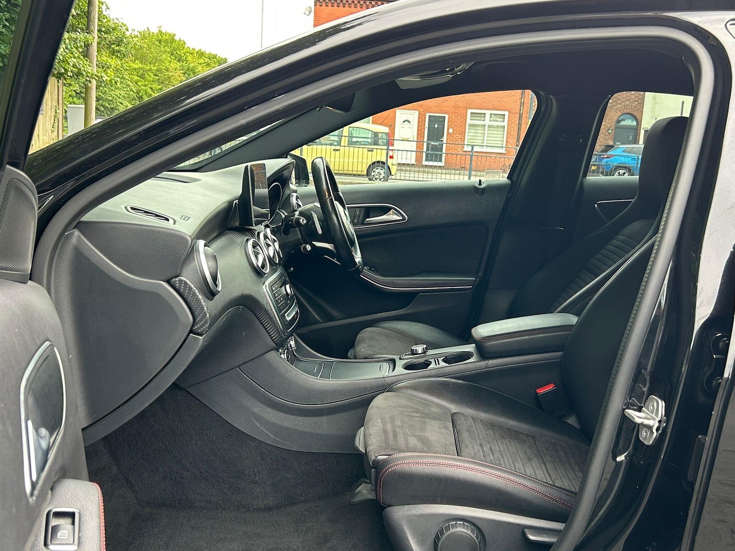 Used Mercedes-Benz A-Class for sale - 77657834: Photo 36