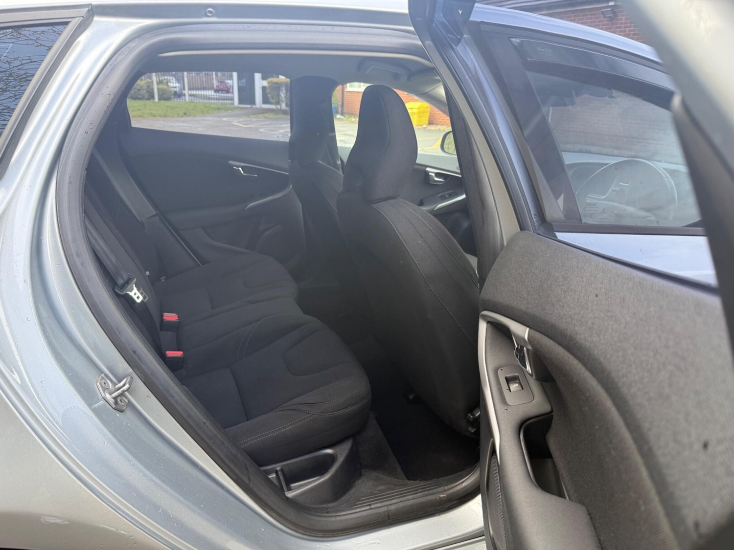 Used Volvo V40 2014 for sale - 78058543: Photo 15