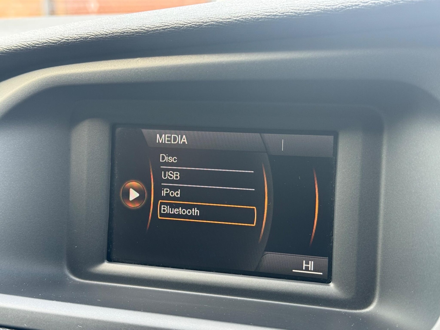 Used Volvo V40 2014 for sale - 78058543: Photo 21