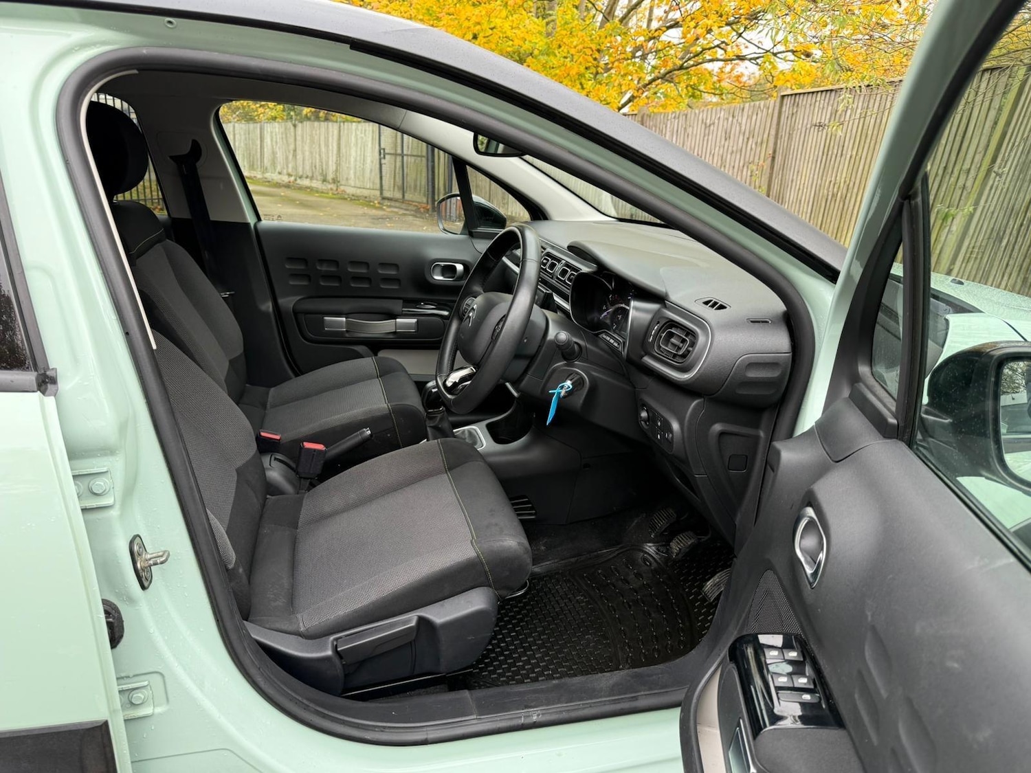 Used Citroen C3 2019 for sale - 76660572: Photo 11