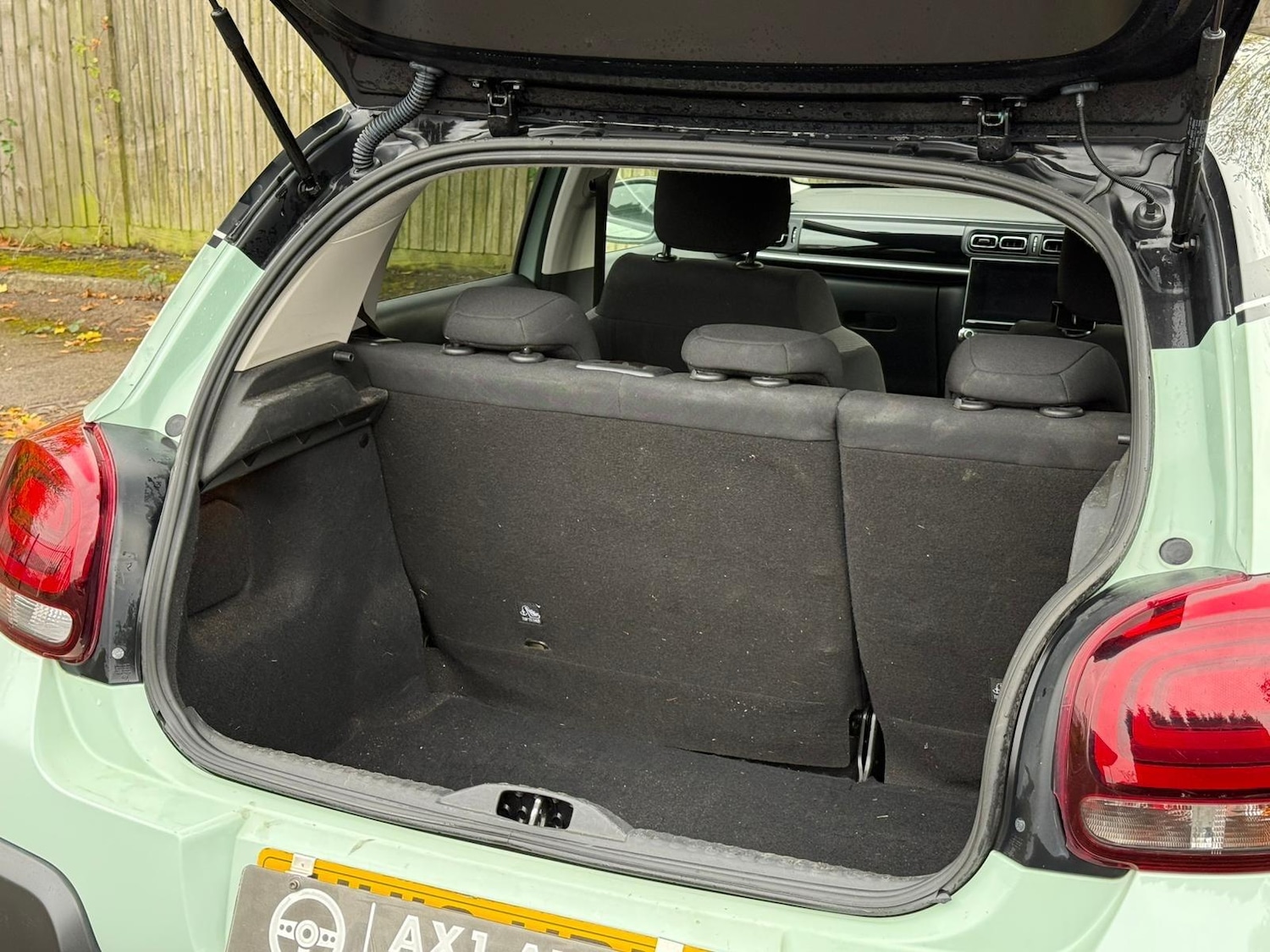 Used Citroen C3 2019 for sale - 76660572: Photo 16