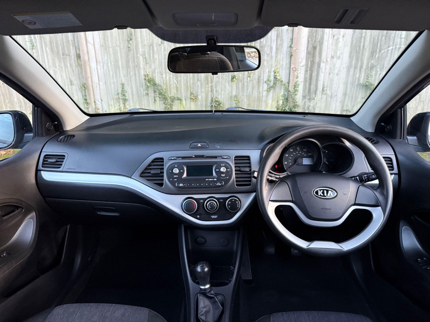 Used Kia Picanto 2012 for sale - 76109142: Photo 16