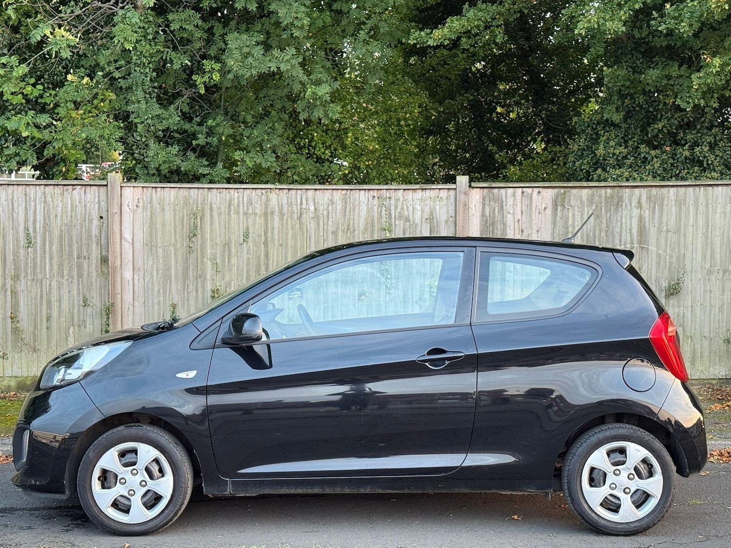 Used Kia Picanto 2012 for sale - 76109142: Photo 5