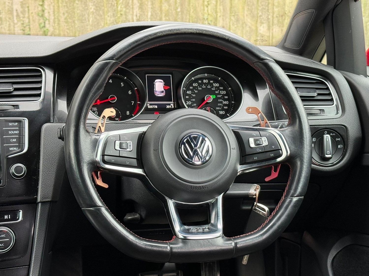 Used Volkswagen Golf 2015 for sale - 77102012: Photo 21