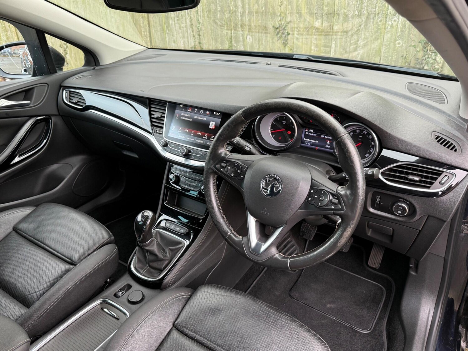 Used Vauxhall Astra for sale - 77484175: Photo 10