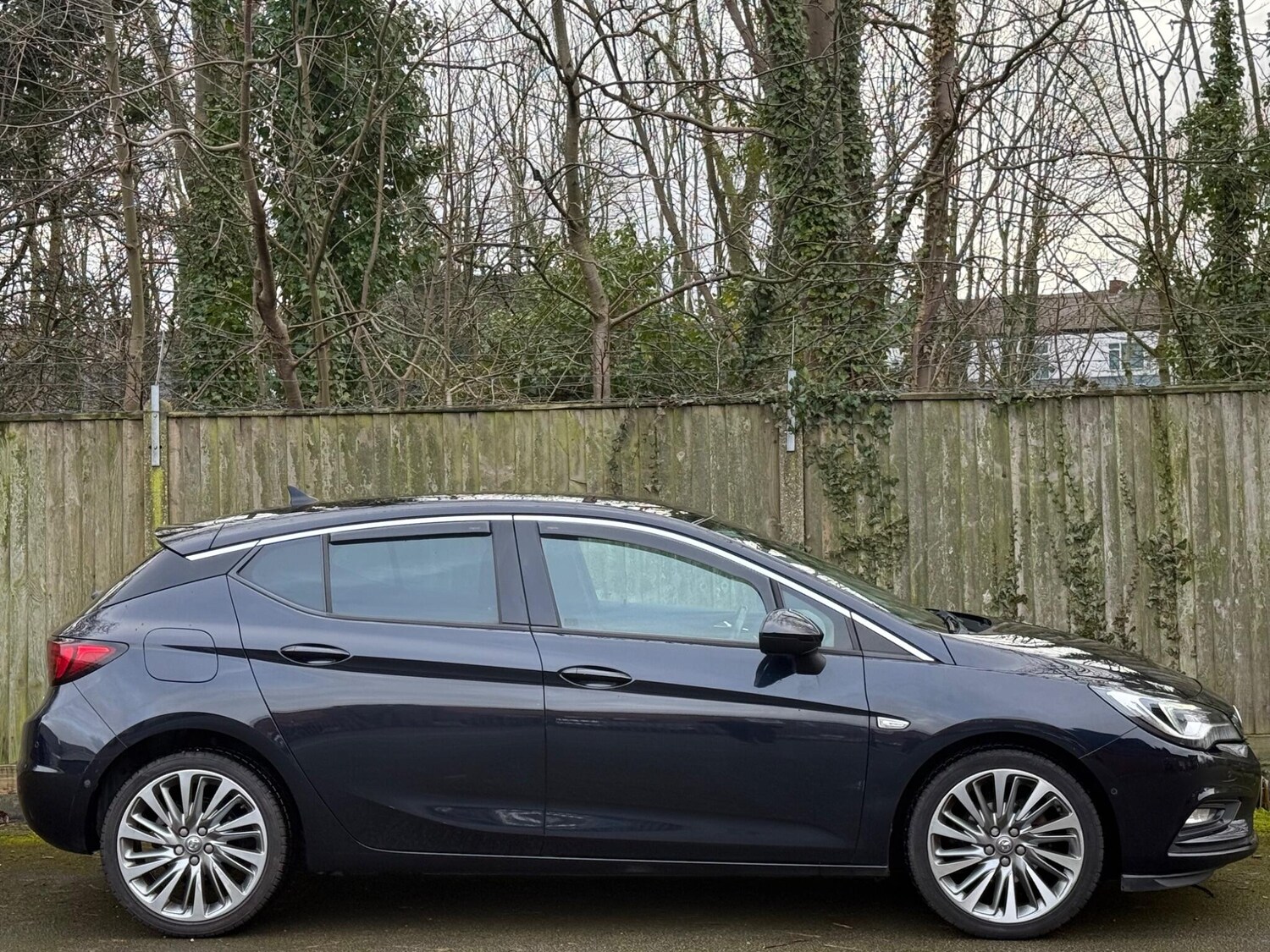 Used Vauxhall Astra for sale - 77484175: Photo 7