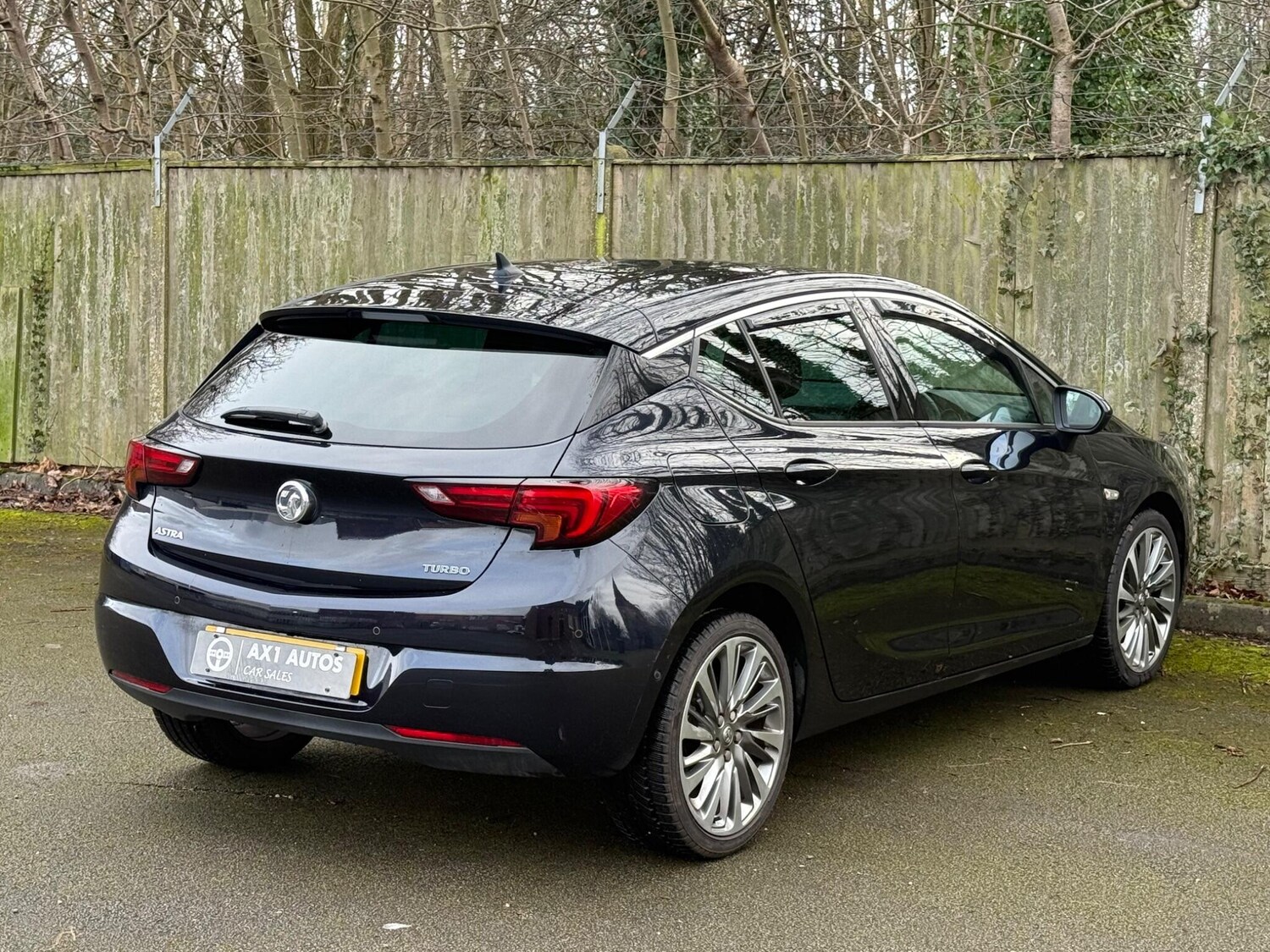 Used Vauxhall Astra for sale - 77484175: Photo 8
