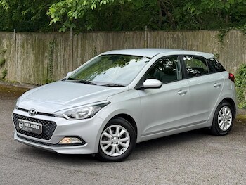 Used Hyundai i20 2017 for sale - 78661457: Photo