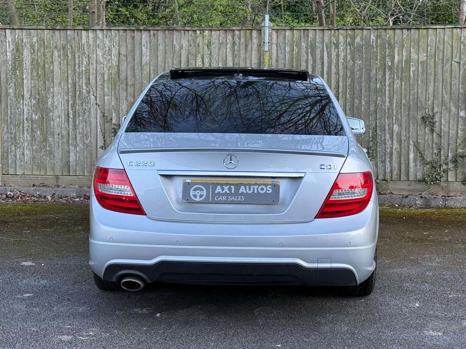 Used Mercedes-Benz C Class 2014 for sale - 77892565: Photo 6