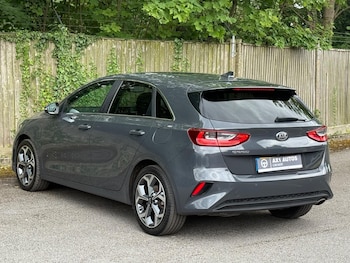 Used Kia Ceed 2018 for sale - 79062228: Photo