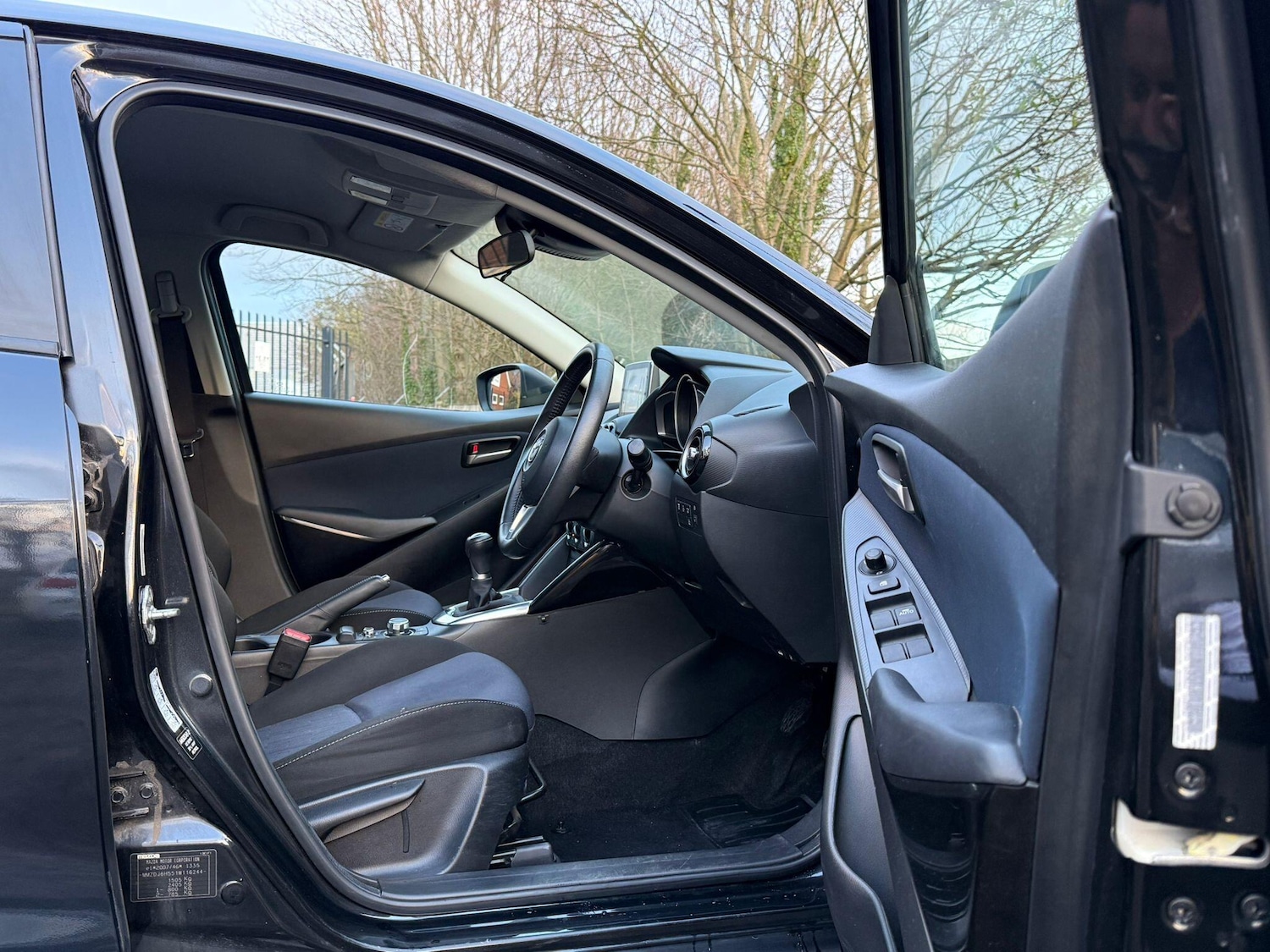 Used Mazda Mazda2 2015 for sale - 76899280: Photo 10