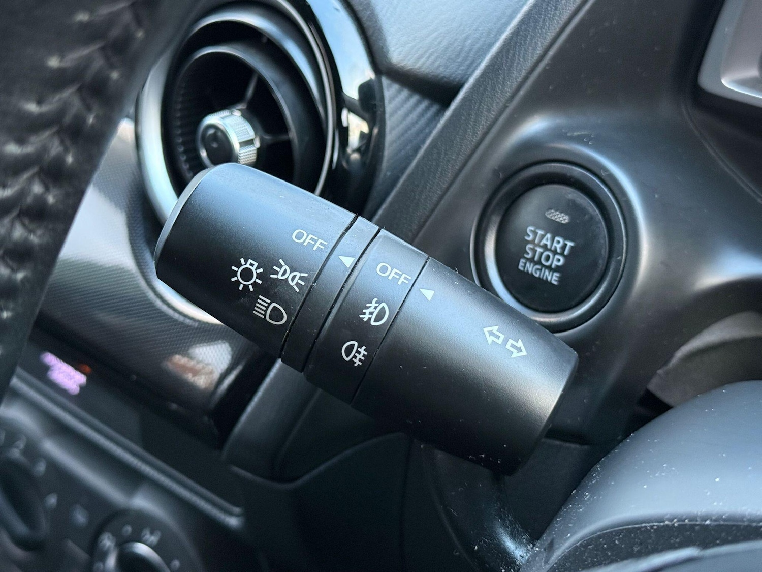 Used Mazda Mazda2 2015 for sale - 76899280: Photo 20