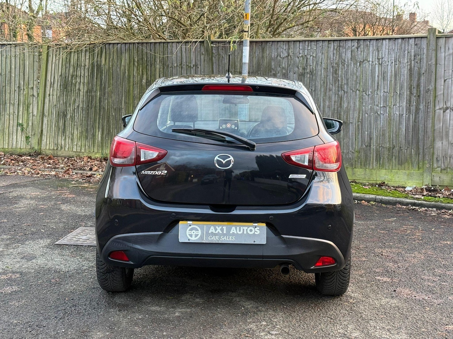 Used Mazda Mazda2 2015 for sale - 76899280: Photo 5