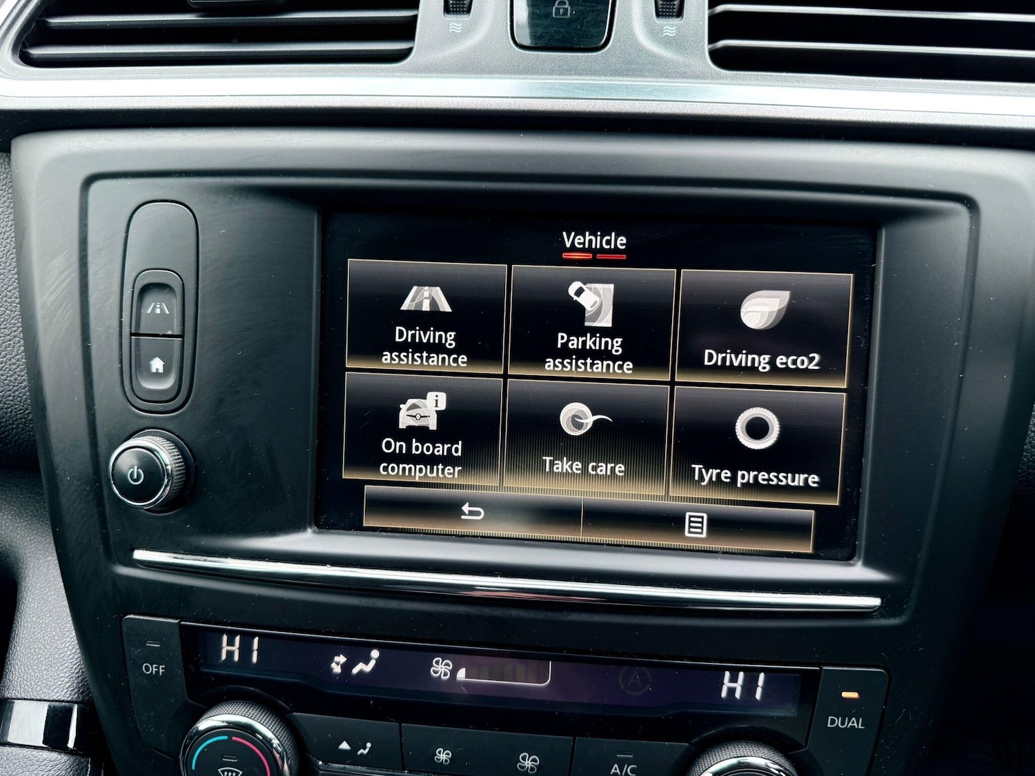 Used Renault Kadjar 2016 for sale - 76996854: Photo 25