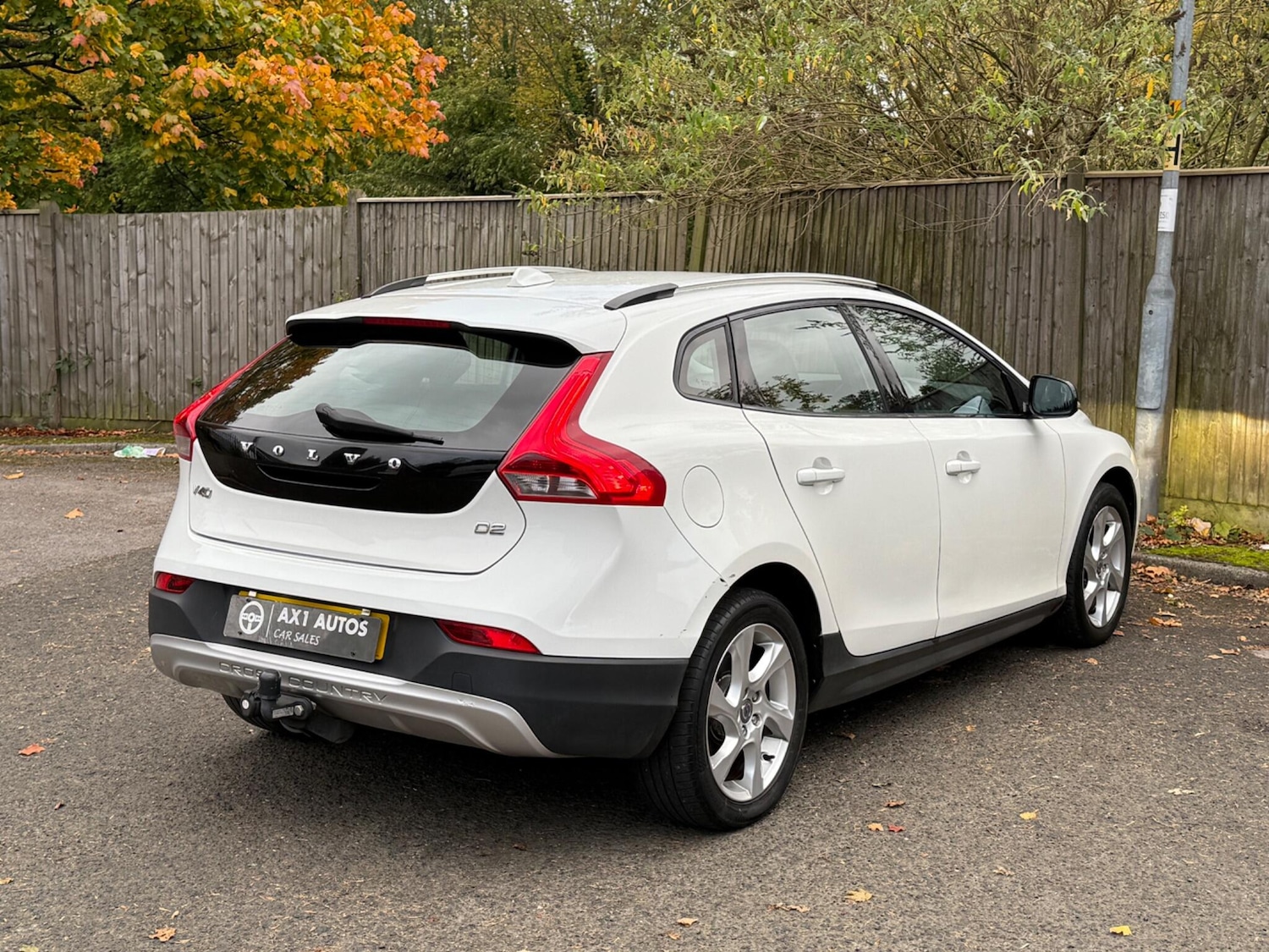 Used Volvo V40 2013 for sale - 76965228: Photo 8